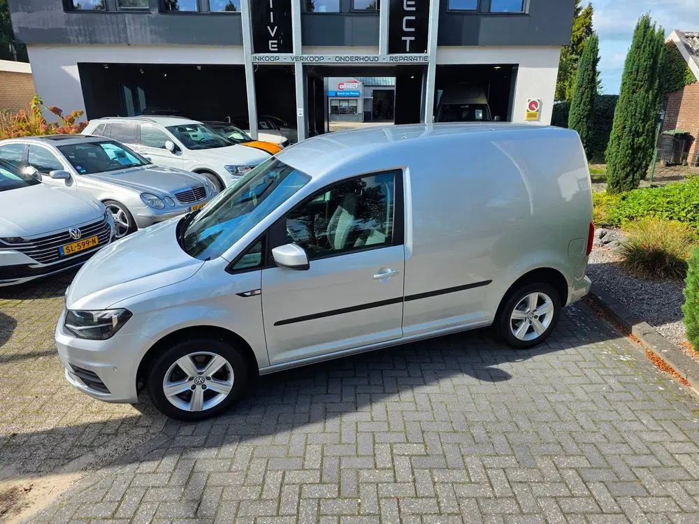 Volkswagen Caddy 1.4 TSI Automaat C-Edition uit 2020, foto 14