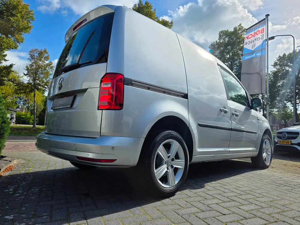 Volkswagen Caddy 1.4 TSI Automaat C-Edition uit 2020, foto 8