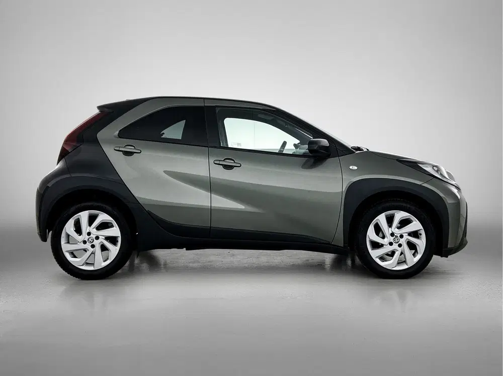 Toyota Aygo X 1.0 VVT-i MT first uit 2022, foto 12