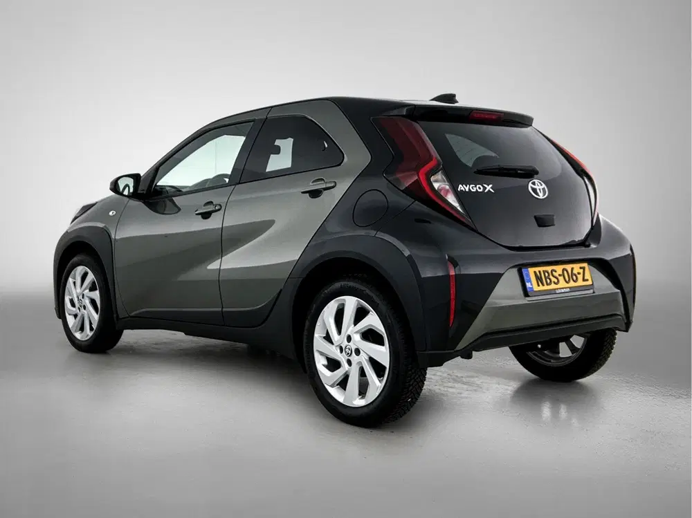 Toyota Aygo X 1.0 VVT-i MT first uit 2022, foto 14