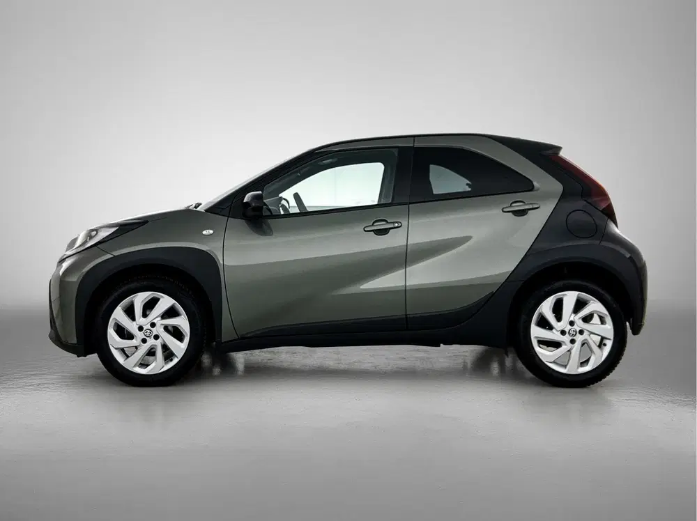 Toyota Aygo X 1.0 VVT-i MT first uit 2022, foto 3