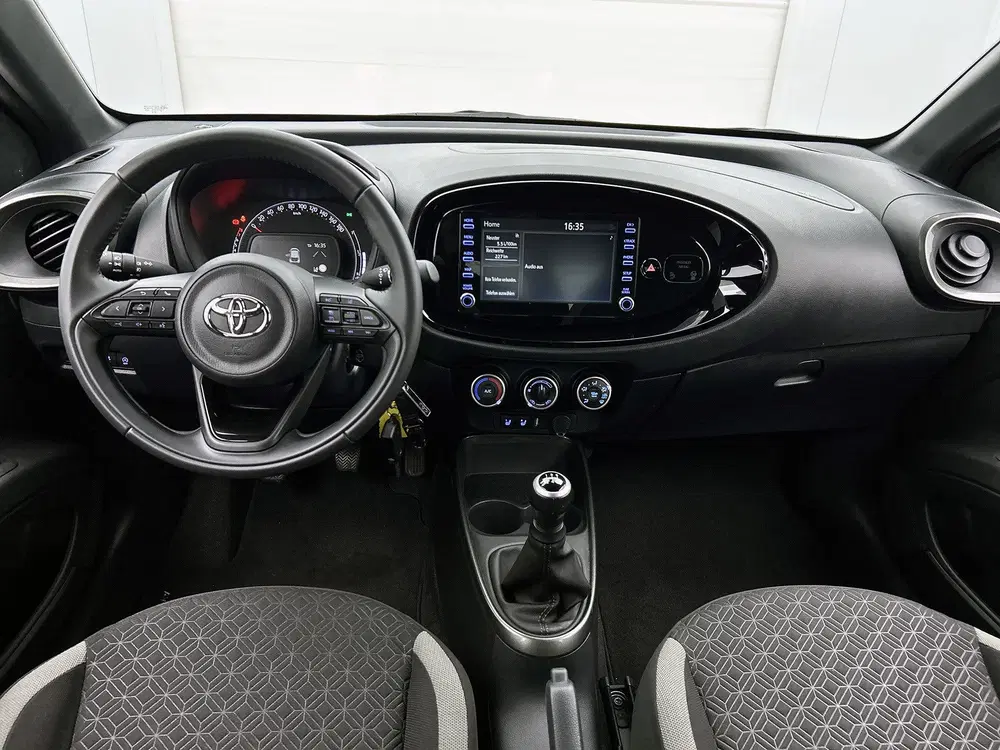 Toyota Aygo X 1.0 VVT-i MT first uit 2022, foto 4