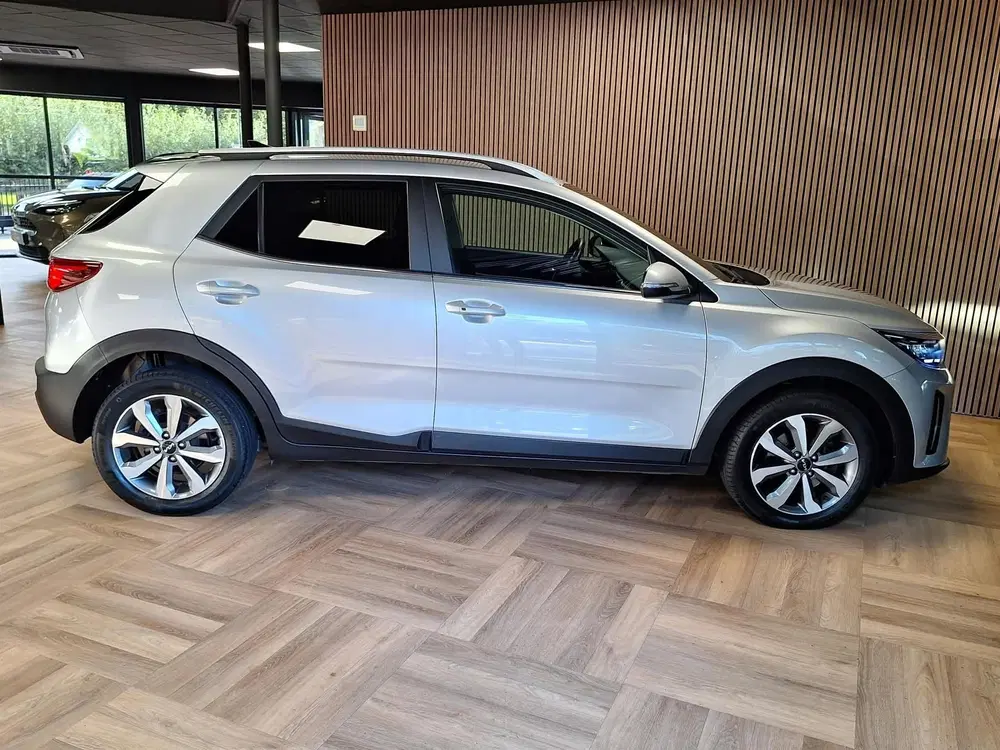 Kia Stonic 1.0 T-GDi MHEV DynamicLine uit 2022, foto 8