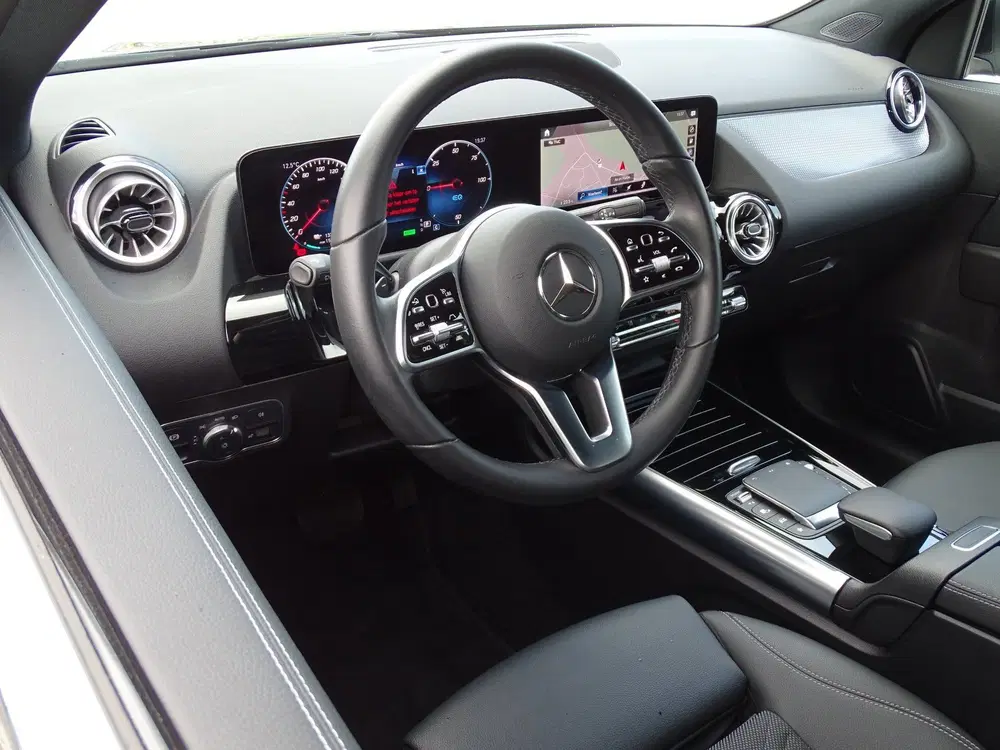 Mercedes-Benz EQA 250+ Business Line 71 kWh uit 2023, foto 4