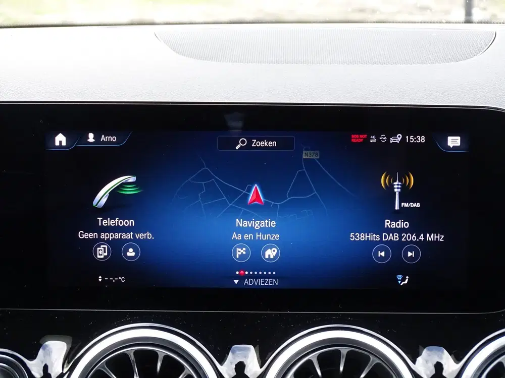 Mercedes-Benz EQA 250+ Business Line 71 kWh uit 2023, foto 8