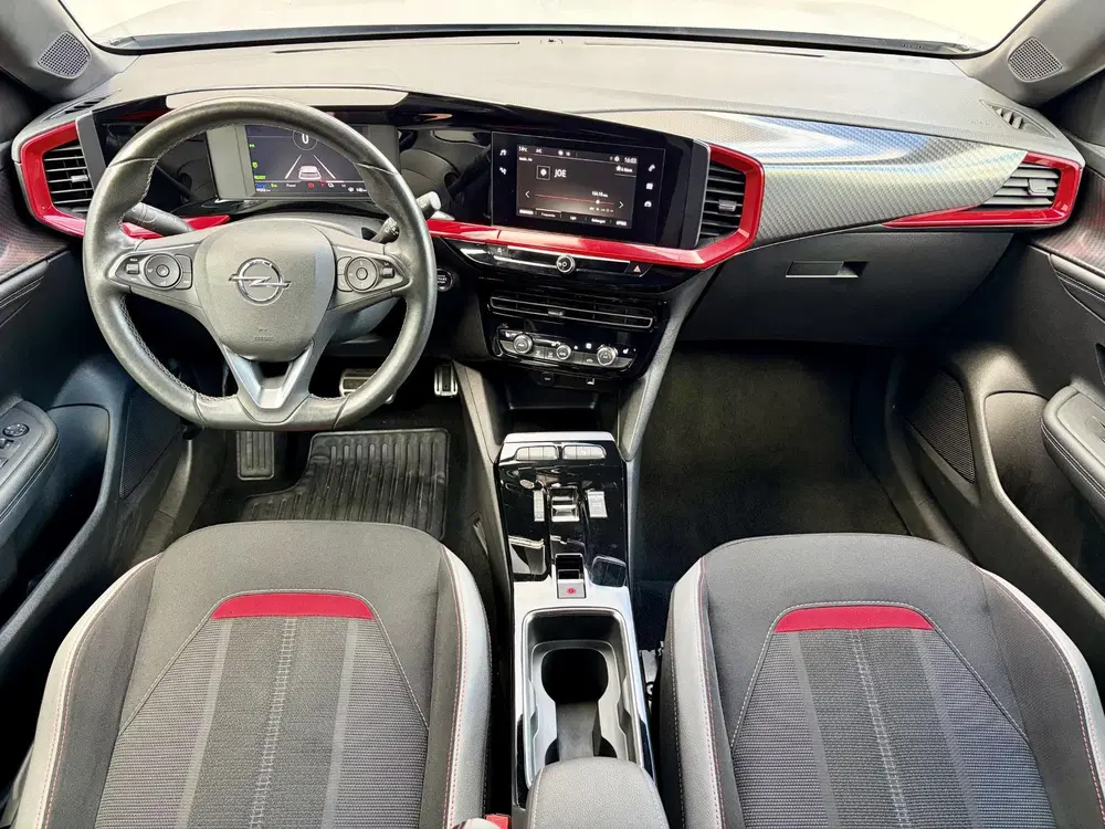 Opel Mokka GS 50 kWh uit 2023, foto 2