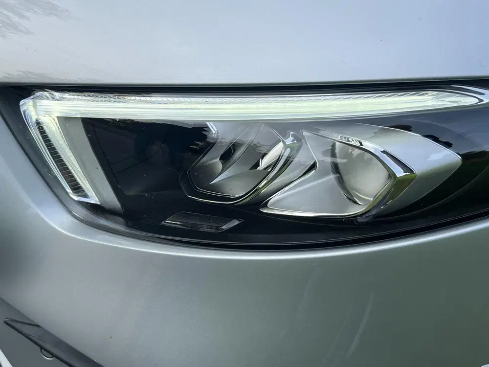 Mercedes-Benz A-Klasse 250 e Business Solution AMG Limited uit 2021, foto 15