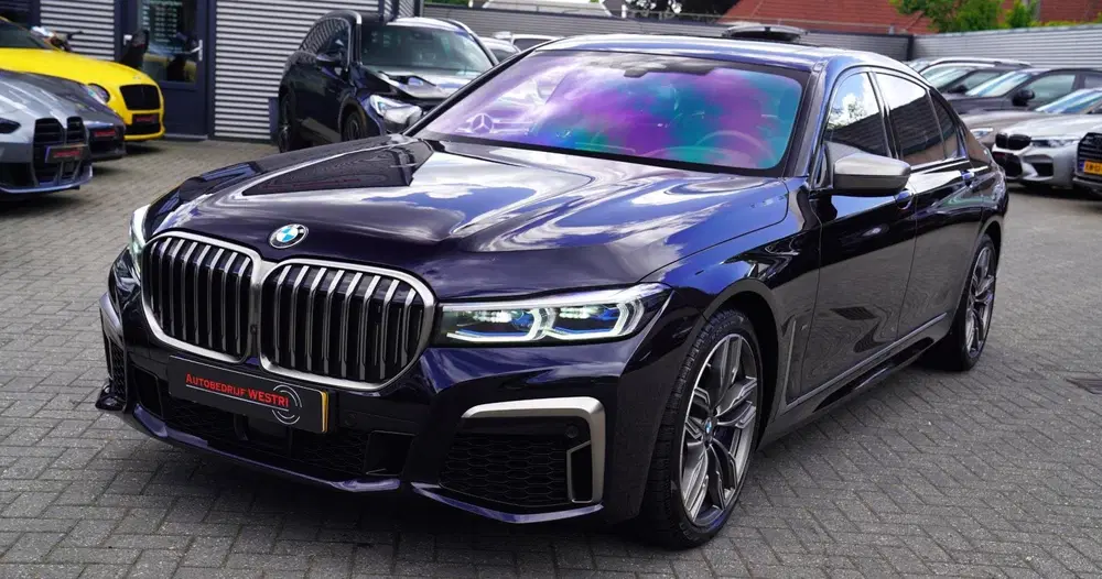 BMW 7-serie M760Li xDrive High Executive uit 2020, foto 13