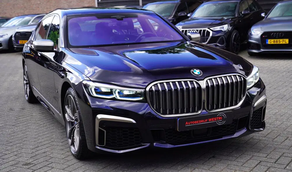 BMW 7-serie M760Li xDrive High Executive uit 2020, foto 15