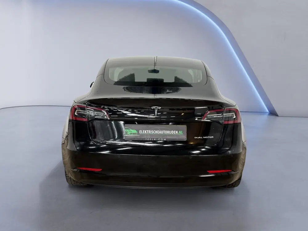 Tesla Model 3 Long Range AWD 75 kWh uit 2019, foto 5