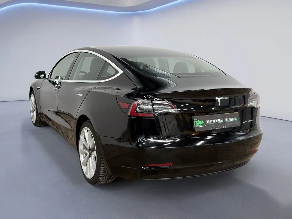 Tesla Model 3 Long Range AWD 75 kWh uit 2019, foto 6