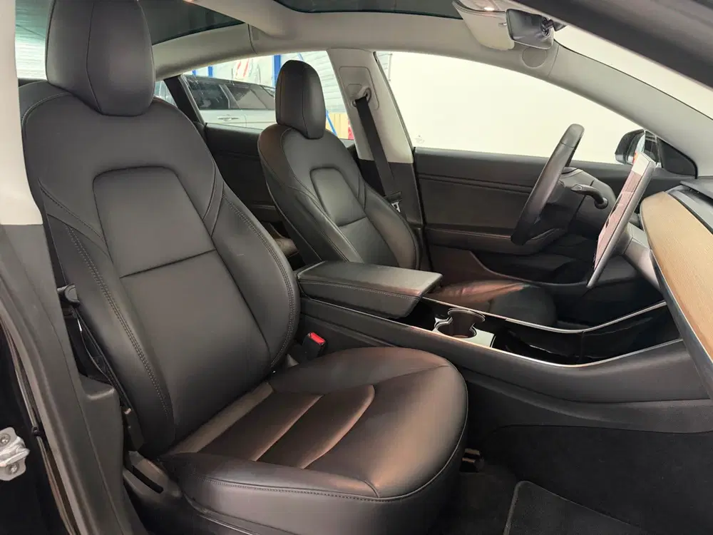 Tesla Model 3 Long Range AWD 75 kWh uit 2019, foto 9