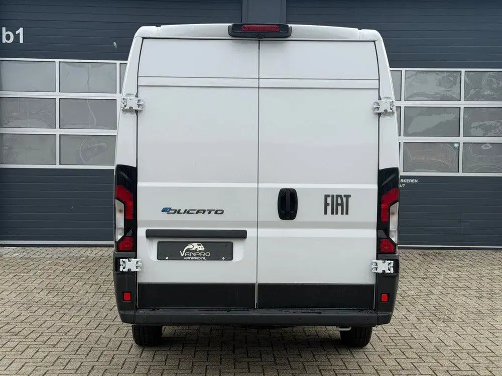 Fiat Ducato L4H2 e-Ducato 205KW 110kWh 424km WLTP uit 2025, foto 12