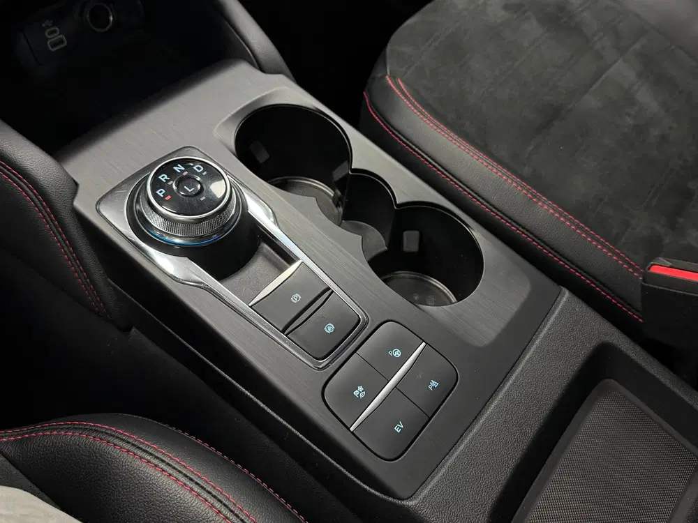 Ford Kuga 2.5 PHEV ST-Line X*224PK*Panodak*Trekhaak* uit 2022, foto 7