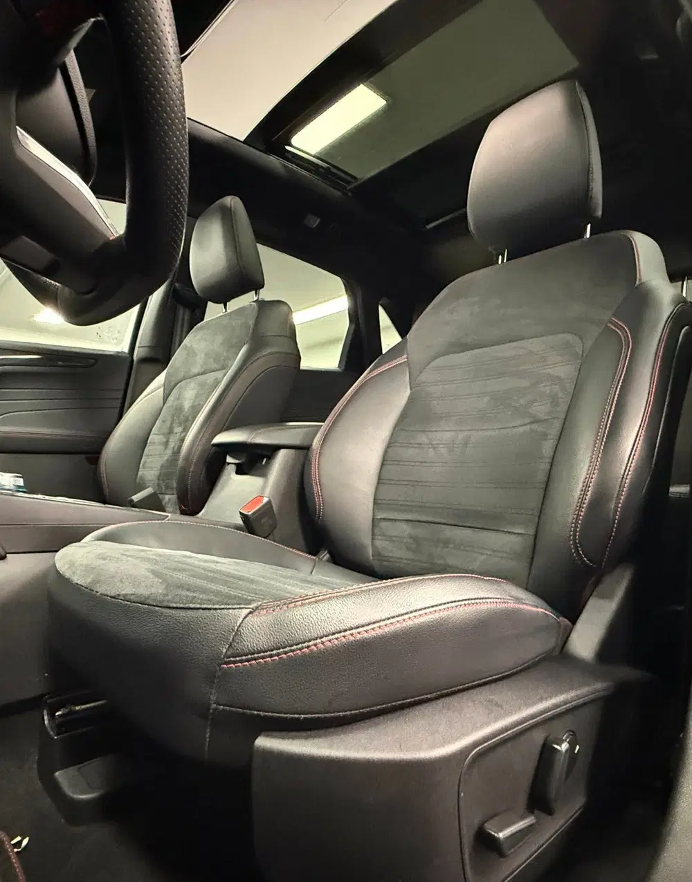 Ford Kuga 2.5 PHEV ST-Line X*224PK*Panodak*Trekhaak* uit 2022, foto 9