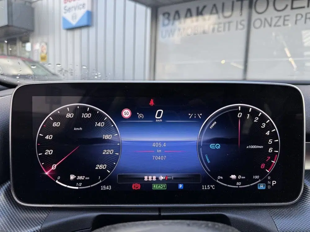 Mercedes-Benz C-Klasse 300 e Luxury Line uit 2022, foto 7