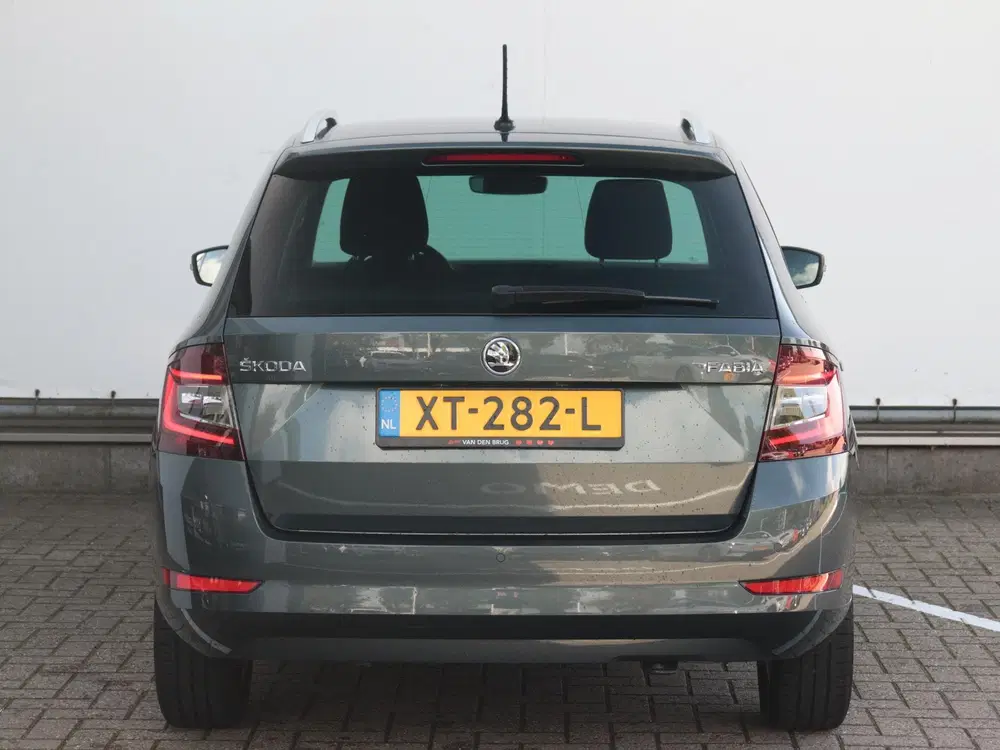 Skoda Fabia 1.0 TSI Clever uit 2019, foto 6