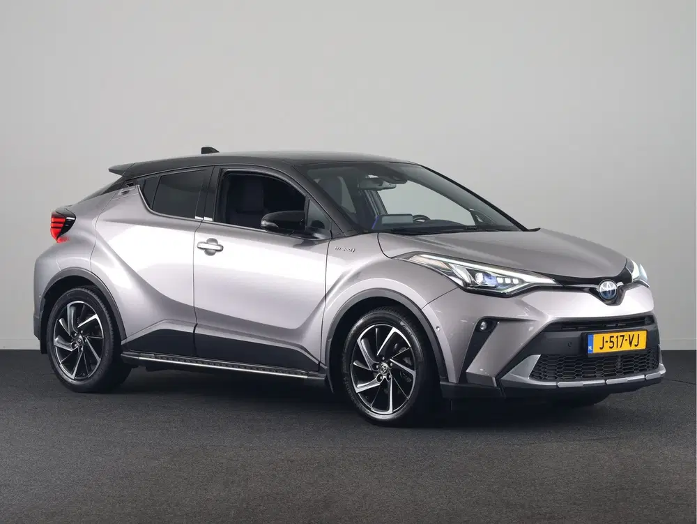 Toyota C-HR 2.0 Hybrid Bi-Tone uit 2020, foto 11