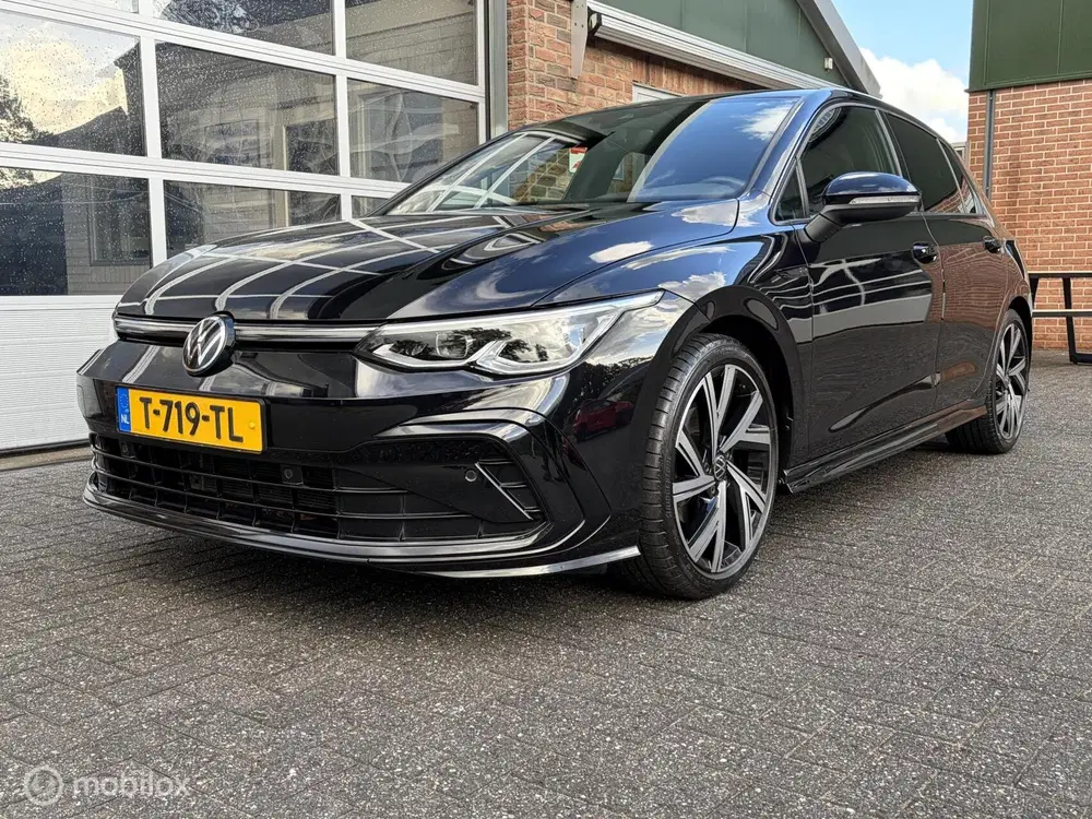 Volkswagen Golf 1.5 eTSI R-Line Business uit 2023, foto 12