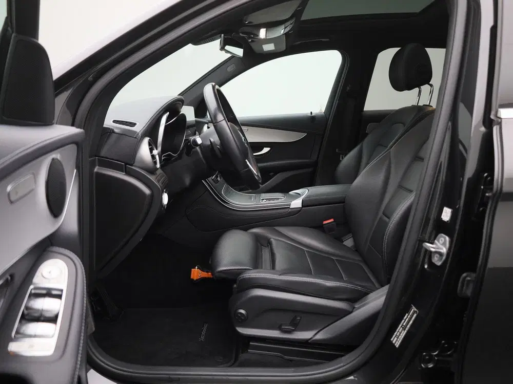 Mercedes-Benz GLC 200 4MATIC Business Solution uit 2020, foto 11