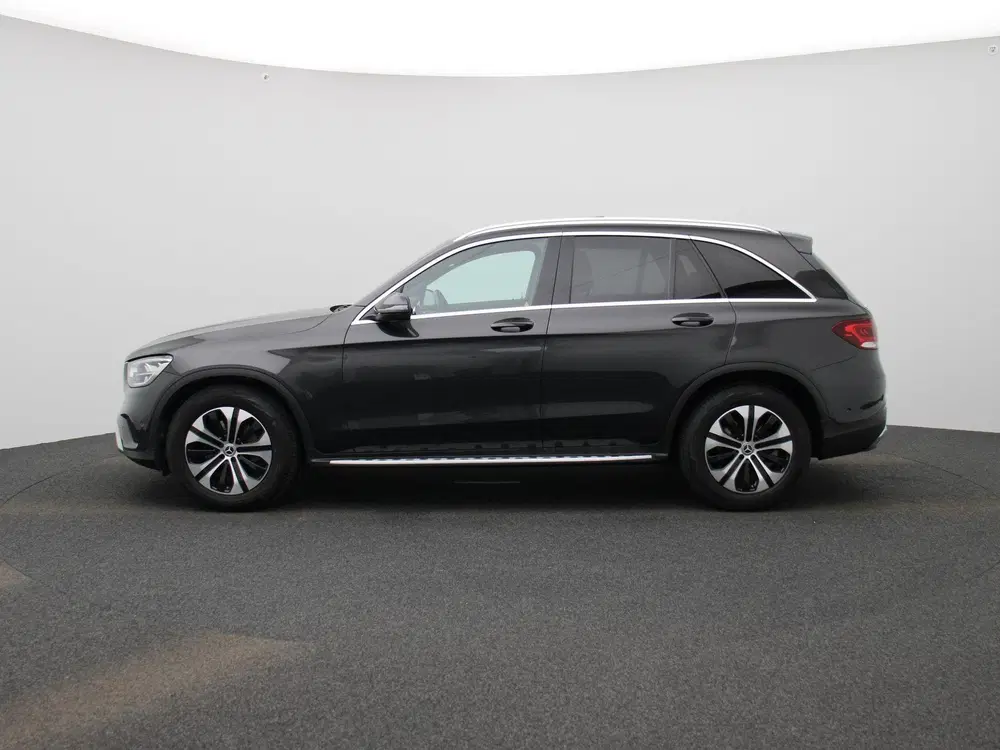 Mercedes-Benz GLC 200 4MATIC Business Solution uit 2020, foto 4