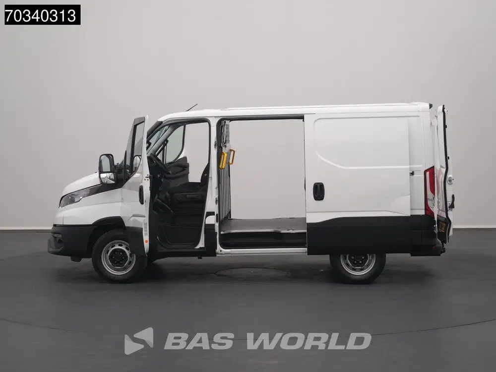 Iveco Daily Airco Trekhaak Cruise control uit 2024, foto 7
