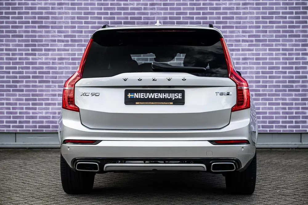 Volvo XC90 2.0 T8 Twin Engine AWD R-Design uit 2020, foto 12