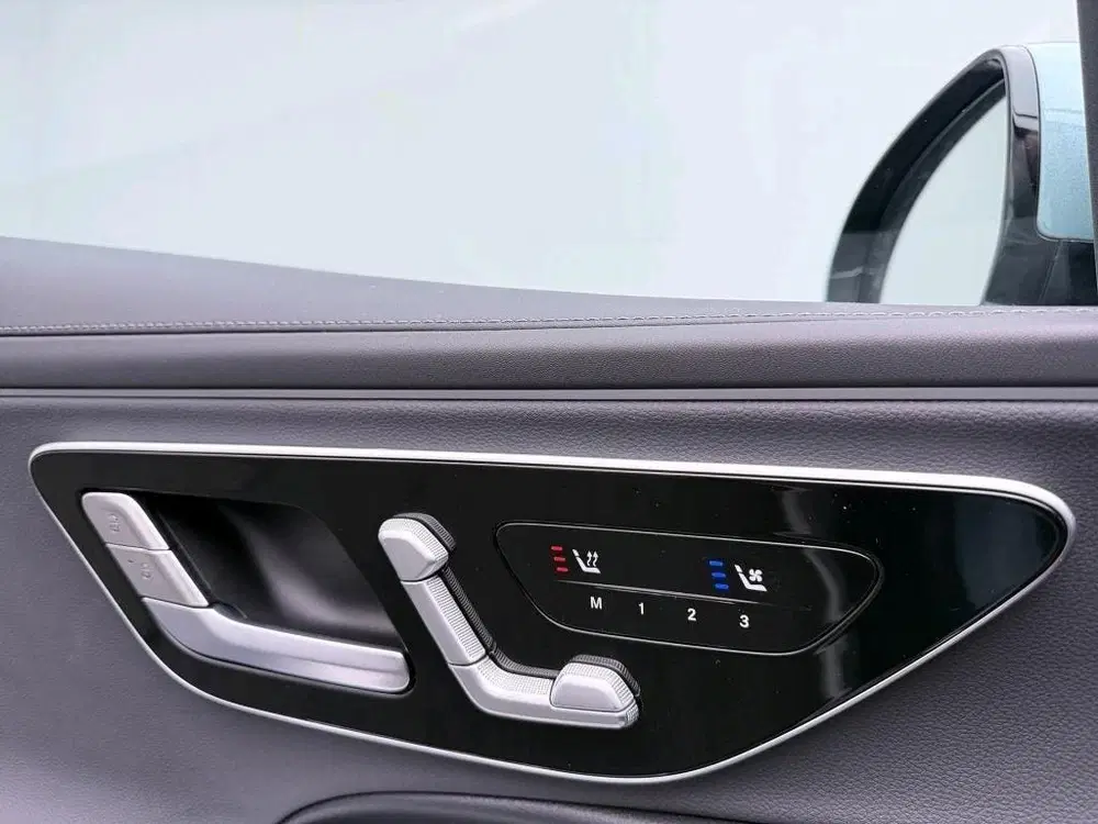 Mercedes-Benz E-Klasse 300 e Sport Edition uit 2026, foto 9