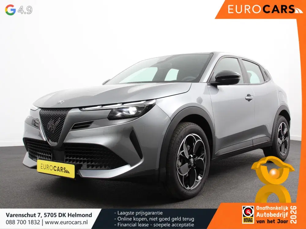 Alfa Romeo Junior Elettrica Automaat 156PK Adaptieve Cruise uit 2025