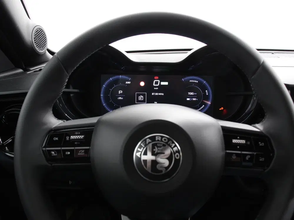 Alfa Romeo Junior Elettrica Automaat 156PK Adaptieve Cruise uit 2025, foto 13