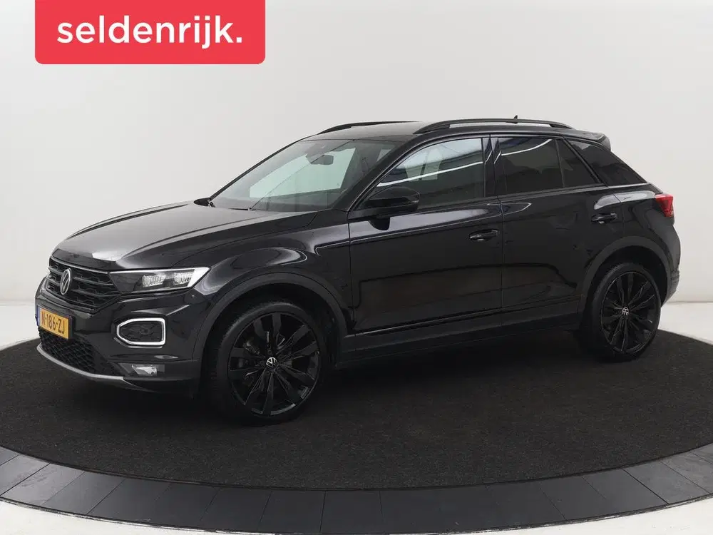 Volkswagen T-Roc 1.5 TSI Sport uit 2022