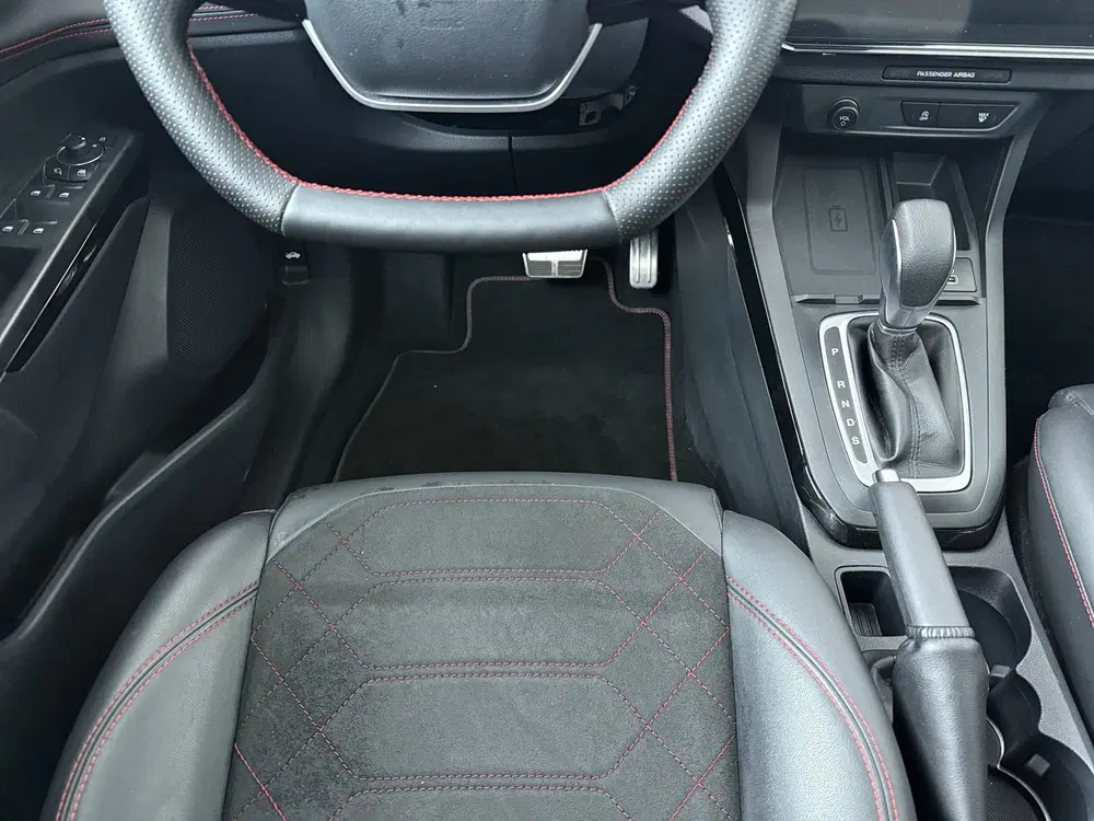 Ford Puma EcoBoost Hybrid 155pk ST-Line X uit 2025, foto 12