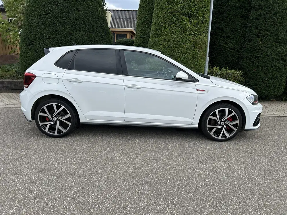 Volkswagen Polo 2.0 TSI GTI uit 2019, foto 3