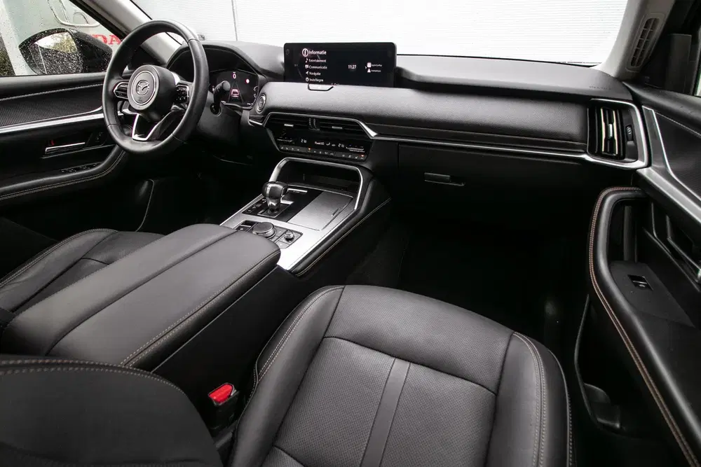 Mazda CX-60 2.5 e-SkyActiv PHEV Homura Plus uit 2024, foto 3