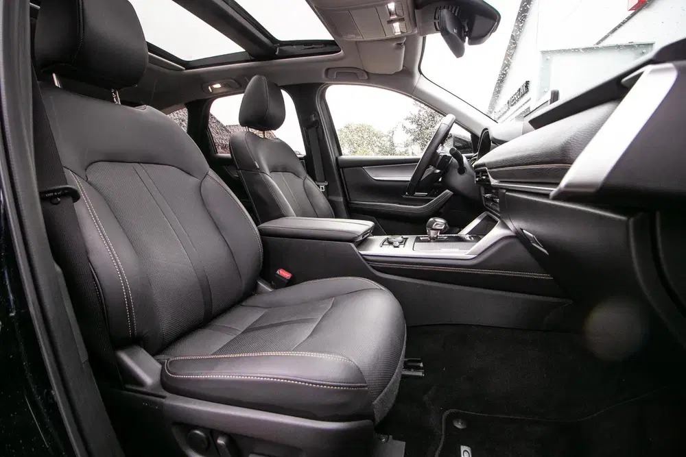 Mazda CX-60 2.5 e-SkyActiv PHEV Homura Plus uit 2024, foto 5