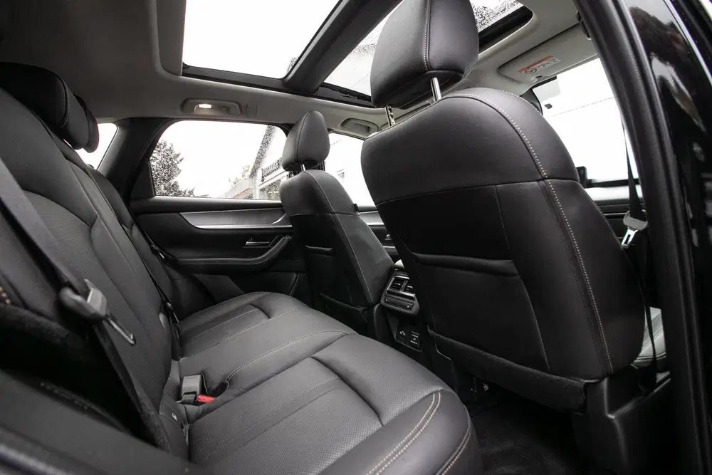 Mazda CX-60 2.5 e-SkyActiv PHEV Homura Plus uit 2024, foto 7