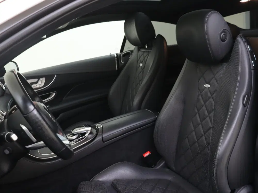 Mercedes-Benz E-Klasse E-klasse Coupé 200 uit 2020, foto 14