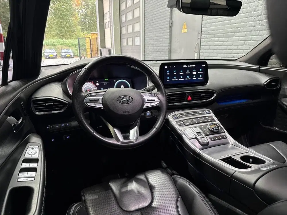 Hyundai SANTA FE 1.6 T-GDI PHEV Premium Plus Sky 7p. uit 2023, foto 5