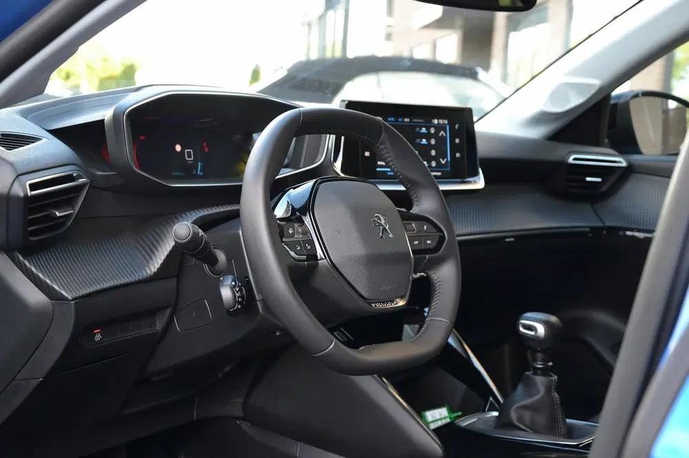 Peugeot 208 1.2 PureTech 100PK Allure Pack uit 2023, foto 7
