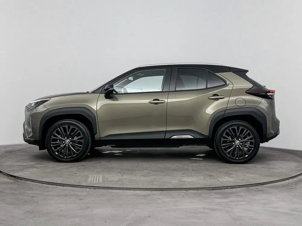 Toyota Yaris Cross 1.5 Hybrid AWD Adventure uit 2022, foto 3
