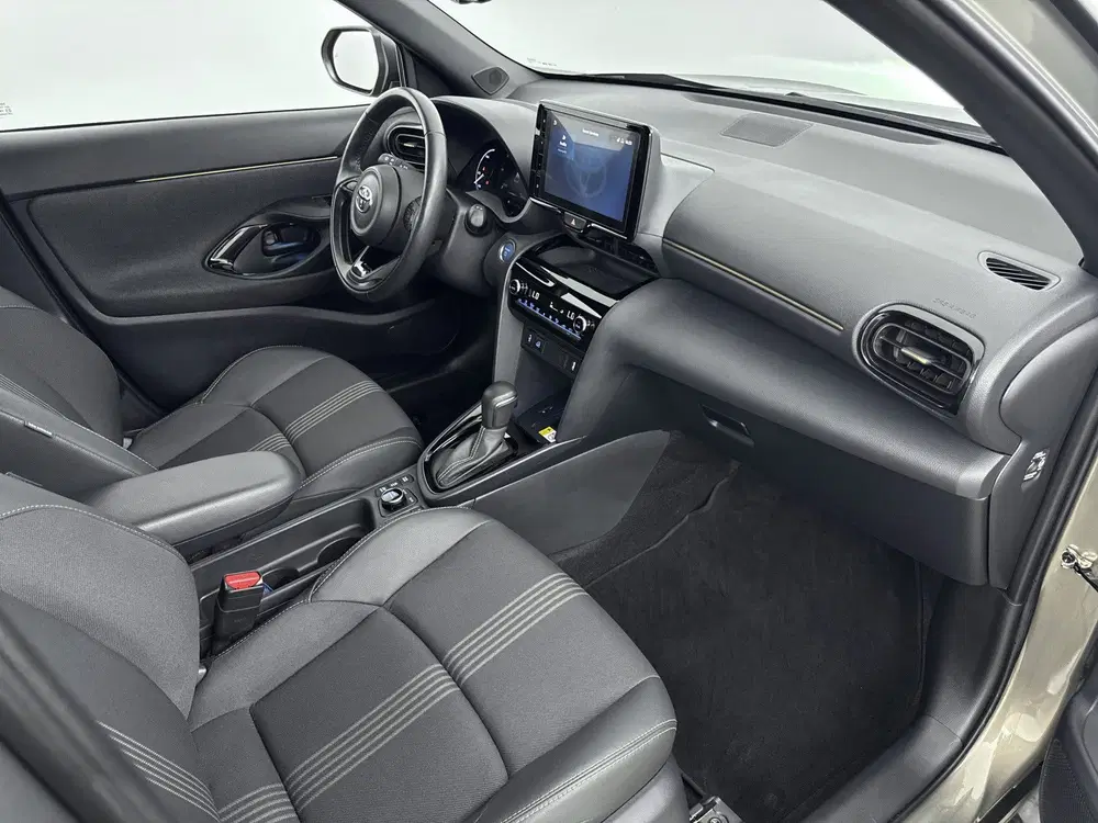 Toyota Yaris Cross 1.5 Hybrid AWD Adventure uit 2022, foto 6