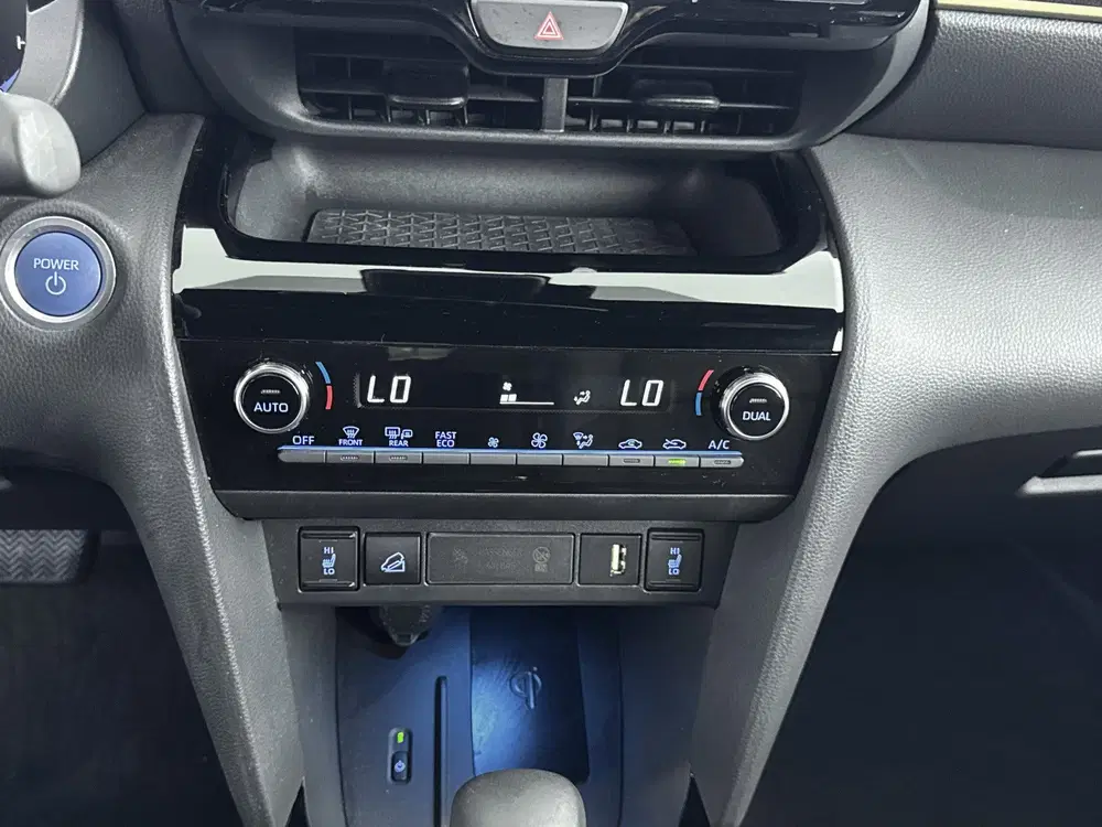 Toyota Yaris Cross 1.5 Hybrid AWD Adventure uit 2022, foto 9