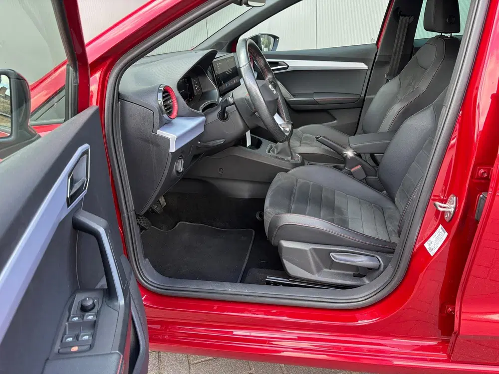 SEAT Ibiza 95PK EcoTSI FR Business Intense Navigatie uit 2023, foto 6