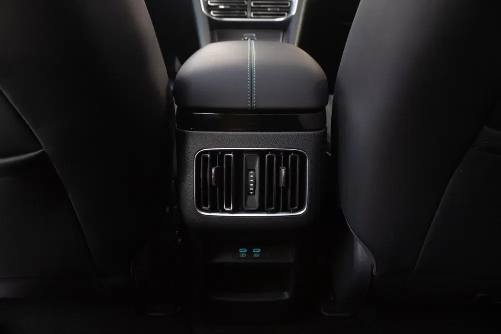 BYD Seal U 1.5 DM-i FWD Boost uit 2025, foto 8