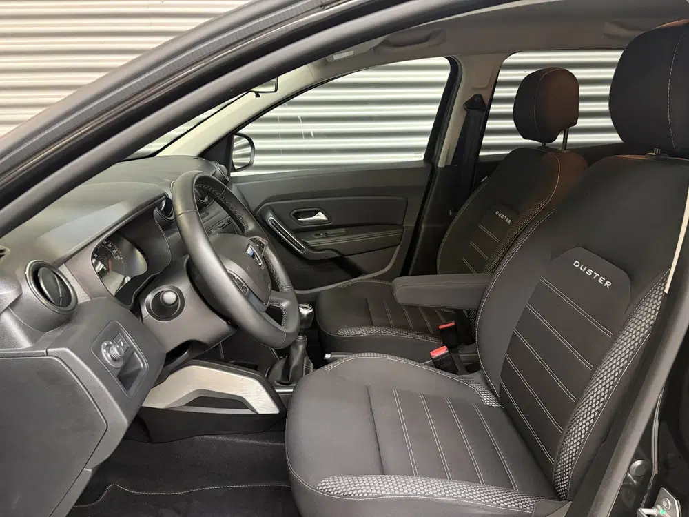 Dacia Duster 1.3 TCe PRESTIGE uit 2021, foto 5