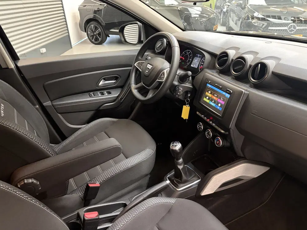Dacia Duster 1.3 TCe PRESTIGE uit 2021, foto 8
