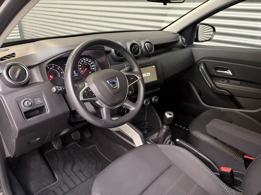 Dacia Duster 1.3 TCe PRESTIGE uit 2021, foto 9