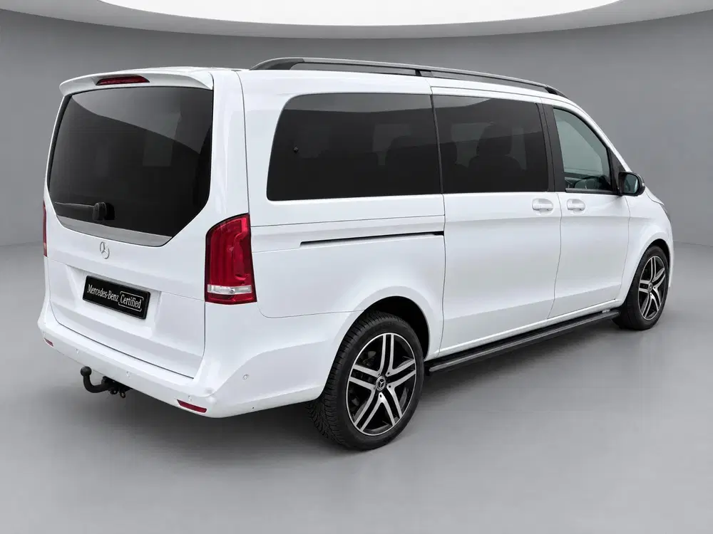 Mercedes-Benz V-Klasse 220d Lang DC uit 2020, foto 2