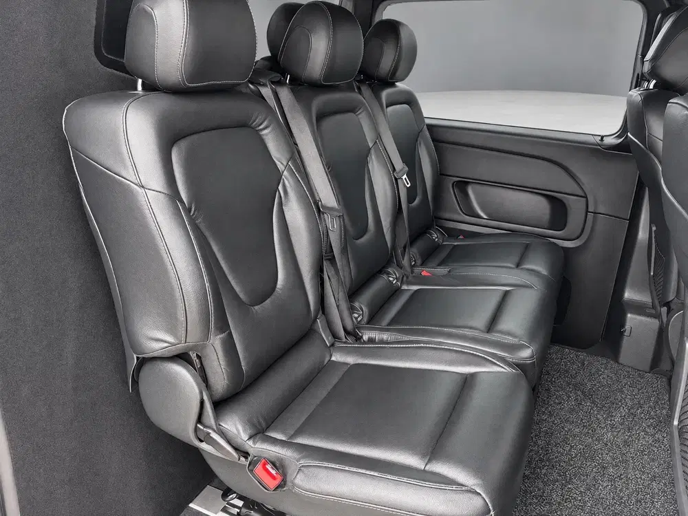 Mercedes-Benz V-Klasse 220d Lang DC uit 2020, foto 4
