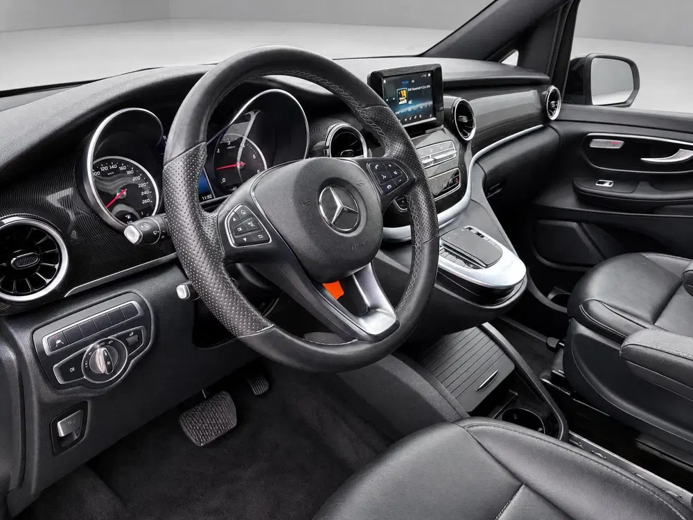 Mercedes-Benz V-Klasse 220d Lang DC uit 2020, foto 6